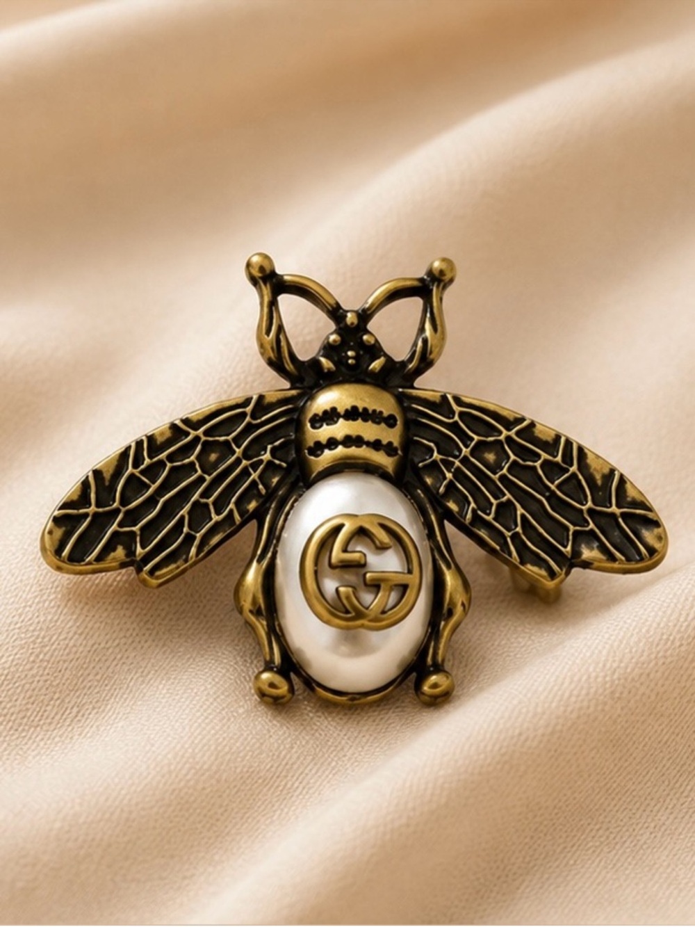 Pearl Bee Statement Brooch Antique Gold Tone Insect Fashion Pin Fifi’Closet